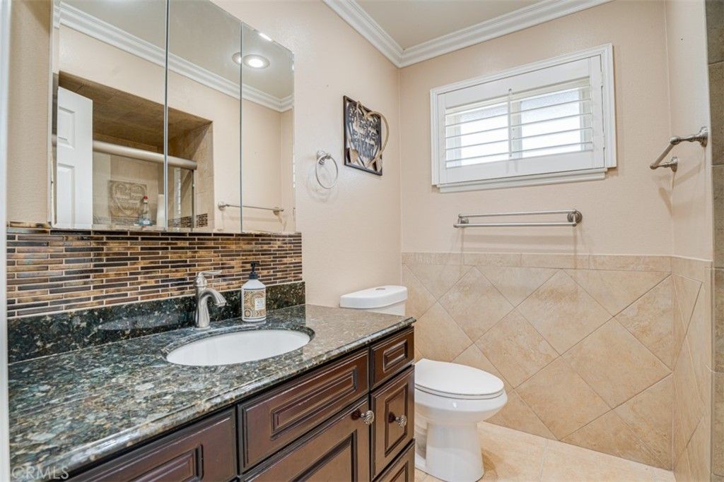 listing image 130723240423552180043