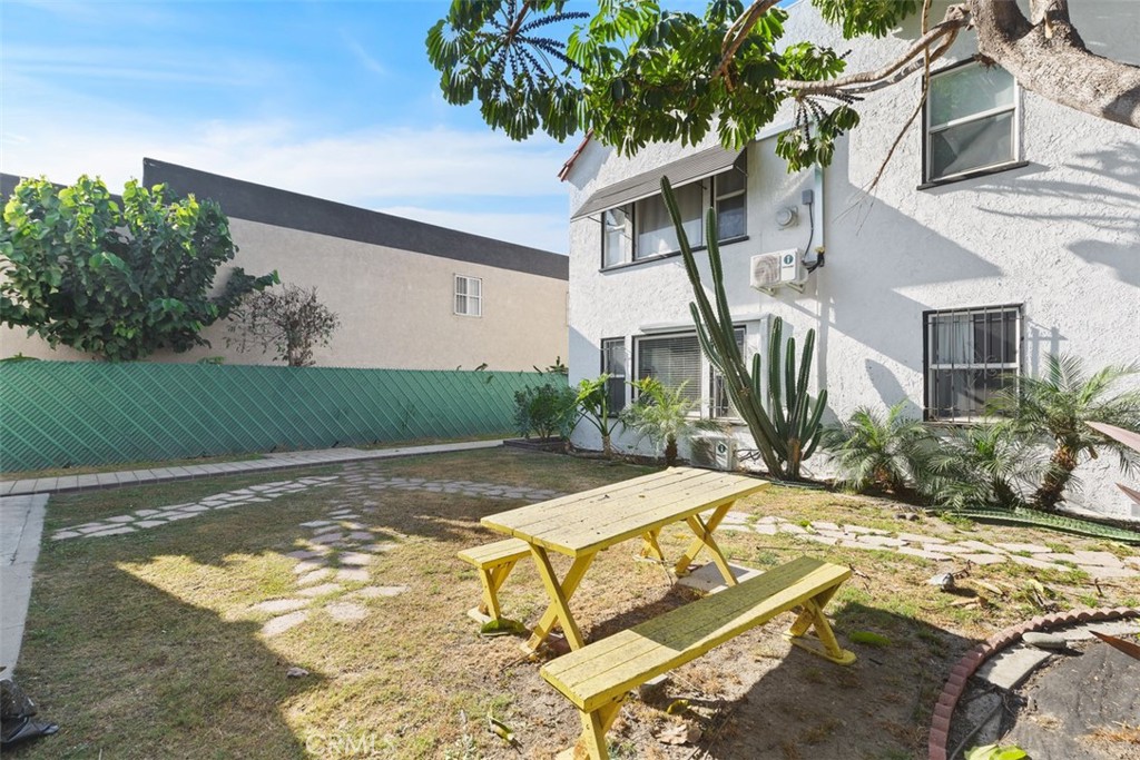 1861 Pacific Avenue