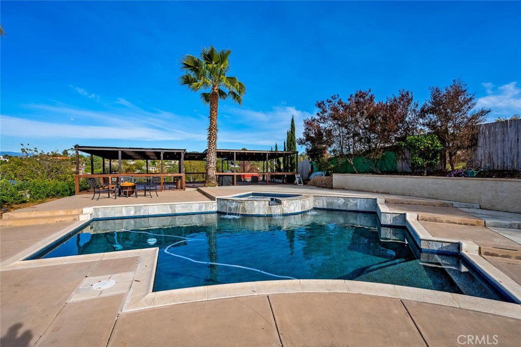 2913 Harris Drive