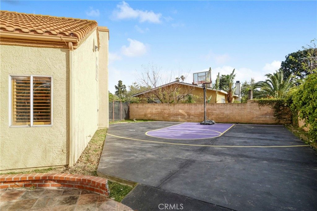 listing image 38
