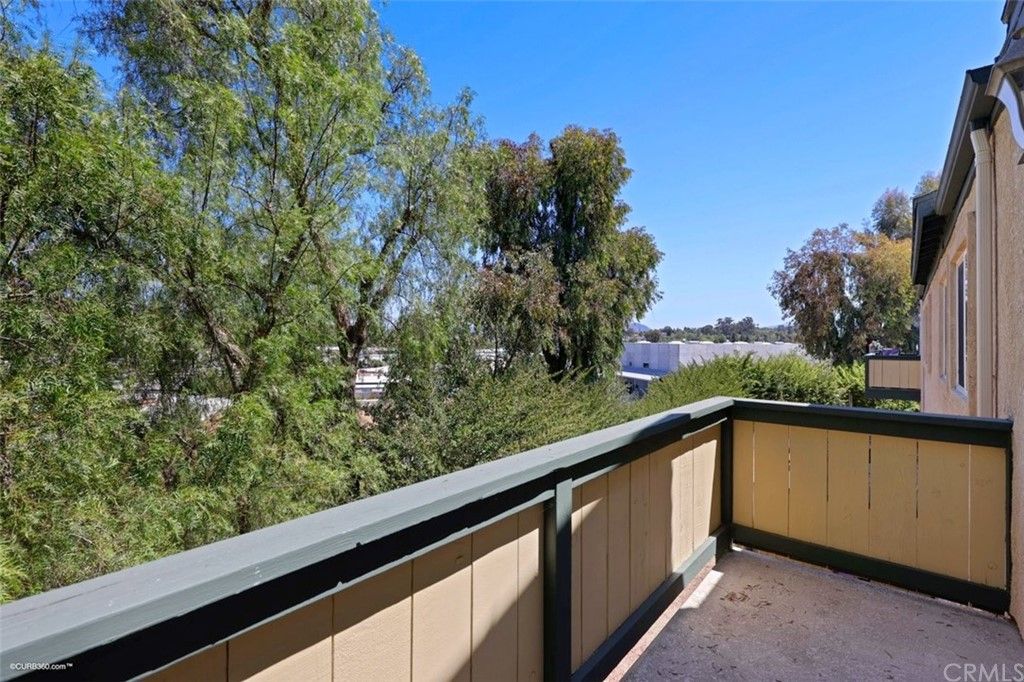listing image 130722520950773137987