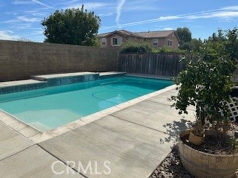 A home in Lake Elsinore