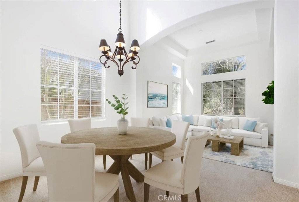 12 Avenida Reflexion