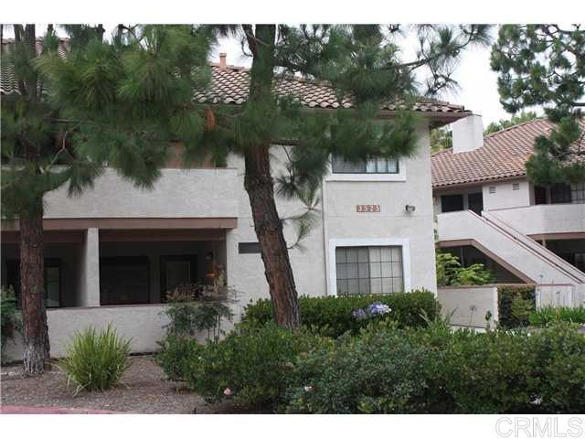 Top floor condo offers sunset views and breezes from your balcony. Stainless appliances(incl. fridge), granite counters in kitchen & baths, & rich wood cabinets. Laundry closet comes with full size washer and dryer. Bedrooms are at opposite sides which is perfect for roommates. 1 car garage & 1 more pkg space. Resort style gated community includes pool, spa, gym, tennis, basketball, & playground. Rancho Del Oro with easy access to HWY78 & lots of shopping(Target, Vons, Winco, Sprouts, & Trader Joes etc)