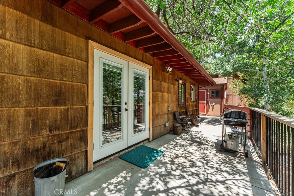 746 Villa Grove Avenue