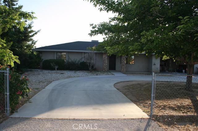 Gorgeous 4 bedroom, 2 bath home on the Mesa! Come see the beautiful granite counter tops and much much more! Association Amenities: None # of RV Spaces: 0NONE Lot Location Type: Standard Location Landscaping: Sprinklers Special Features: None # of Attached Spaces: 2 # of Detached Spaces: 0