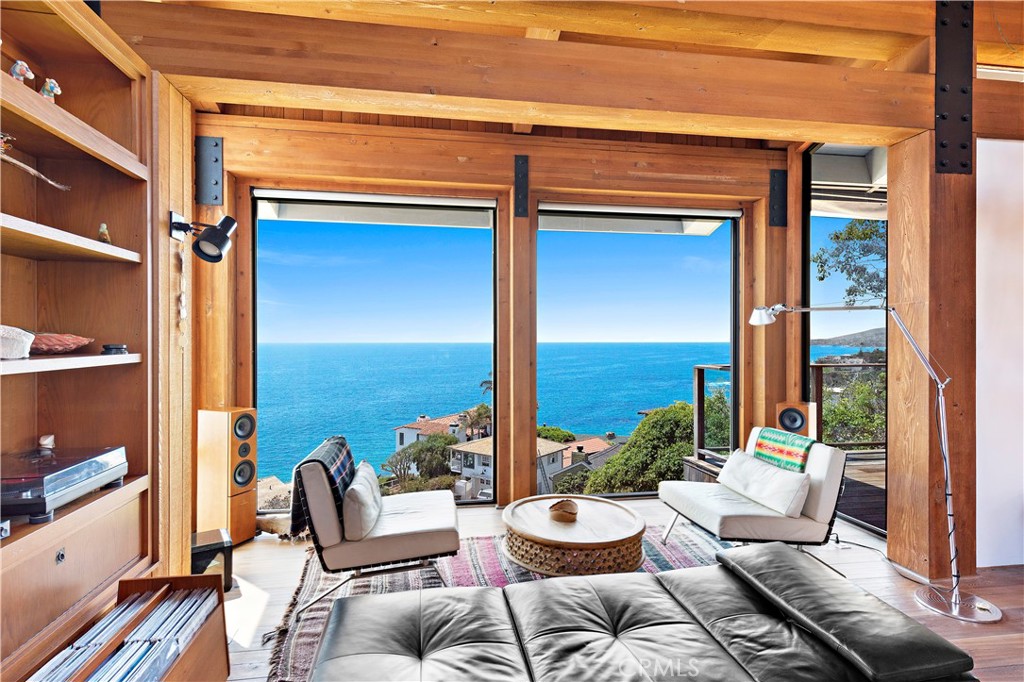 Victoria Beach (VB) - Residential