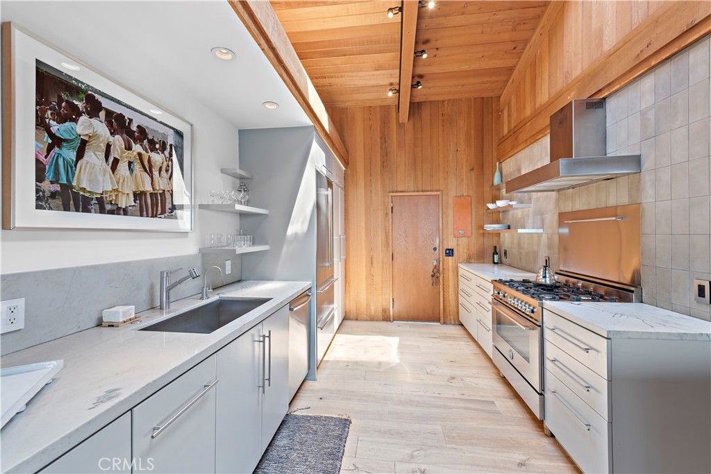 Victoria Beach (VB) - Residential