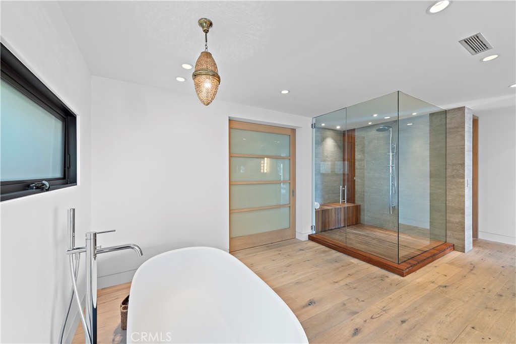 Victoria Beach (VB) - Residential