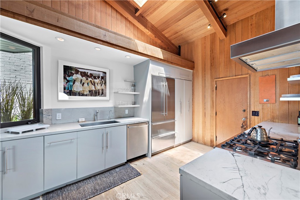 Victoria Beach (VB) - Residential