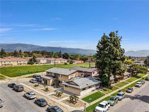 160 W Cascade Drive Rialto CA 92376