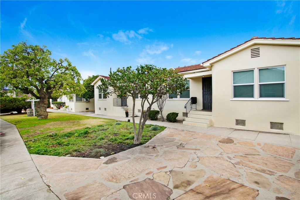 Properties 4 1605 S Atlantic Boulevard