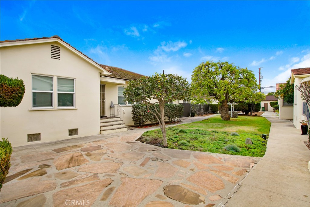 Properties 2 1605 S Atlantic Boulevard