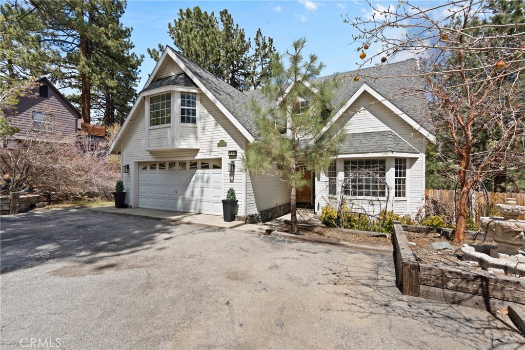 786 Lark Road