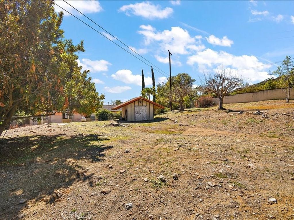 listing image 63