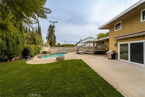 A home in North Tustin