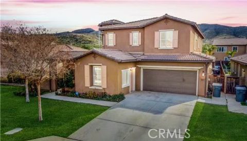 367 Monument Perris CA 92570