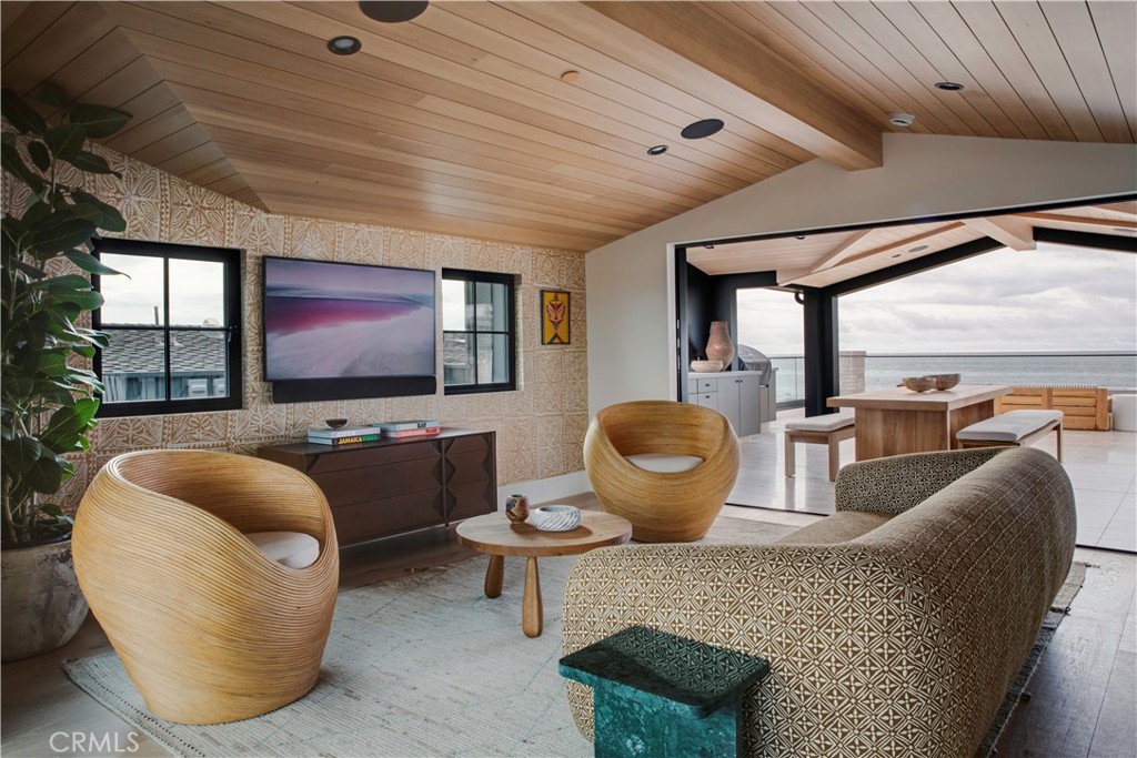 Balboa Peninsula Point (BLPP) - Residential