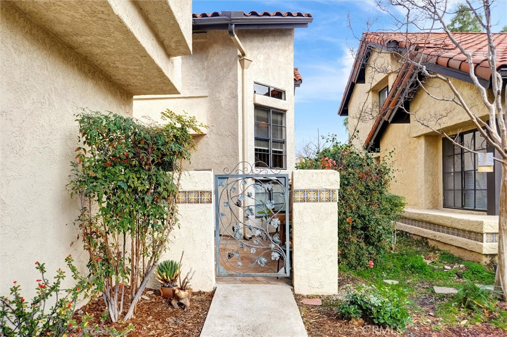 413 Willamette Lane