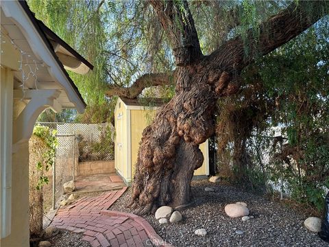 A home in Castaic