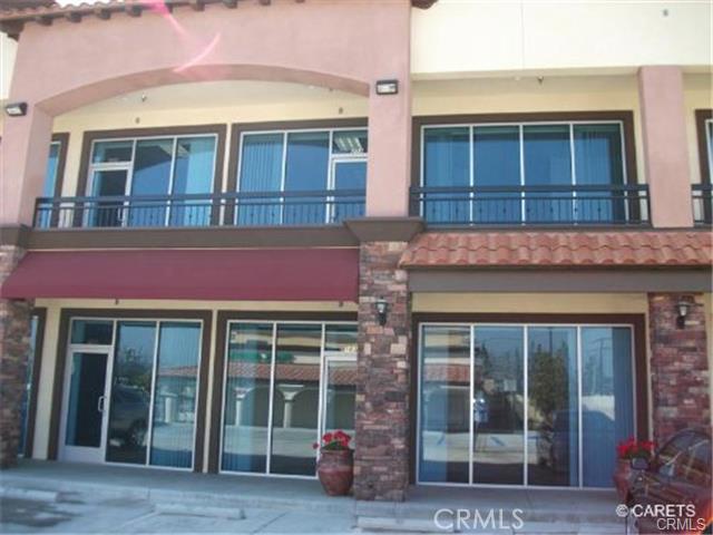 737 Glendora Avenue
ACROSS THE STREET FROM WEST COVINA! Newly constructed in 2010 with 950 sqft, this GORGEOUS and APPEALING NEW building offers 1 available office unit left for lease! Come experience the BEAUTY of this new building 2 doors down from the recently constructed Comfort Suites! Each office space is Cable & Phone ready, as well as pre-wired for security alarm. Handicap accessible building with elevator! Each office has its own Private Bathroom! Privacy blinds, Custom Tile Floors, and Custom Paint make this the place you want to be! Near the corner of Hacienda Blvd and Glendora Ave, you will find there is plenty of DRIVEBY traffic and it is easy to get to! ALL new cement parking lot with PLENTY of parking available! Let`s get this LEASED today!. Location:ON GLENDORA AVE NEAR HACIENDA BLVD INTERSECTION.