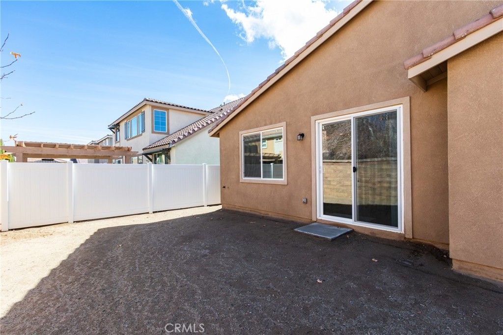 listing image 44