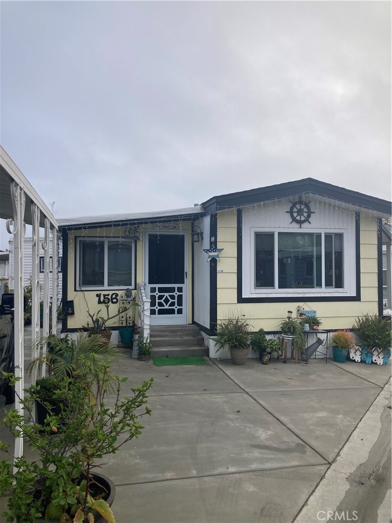 Absolutely adorable and affordable 1 bedroom, 1 bath Surf City Beach Cottage. This property offers newer roof, dual pane windows throughout, upgraded granite counter tops in the kitchen and bathroom, wood like vinyl flooring. Close to beautiful downtown/ Huntington Beach Pier offering world class surfing, events, farmers market, entertainment and Pacific City with fabulous shopping and dining. Located in a highly desirable family park with great neighbors. Current space rent is appx. $1900 per month (land lease) making this beach cottage affordable and better than renting!