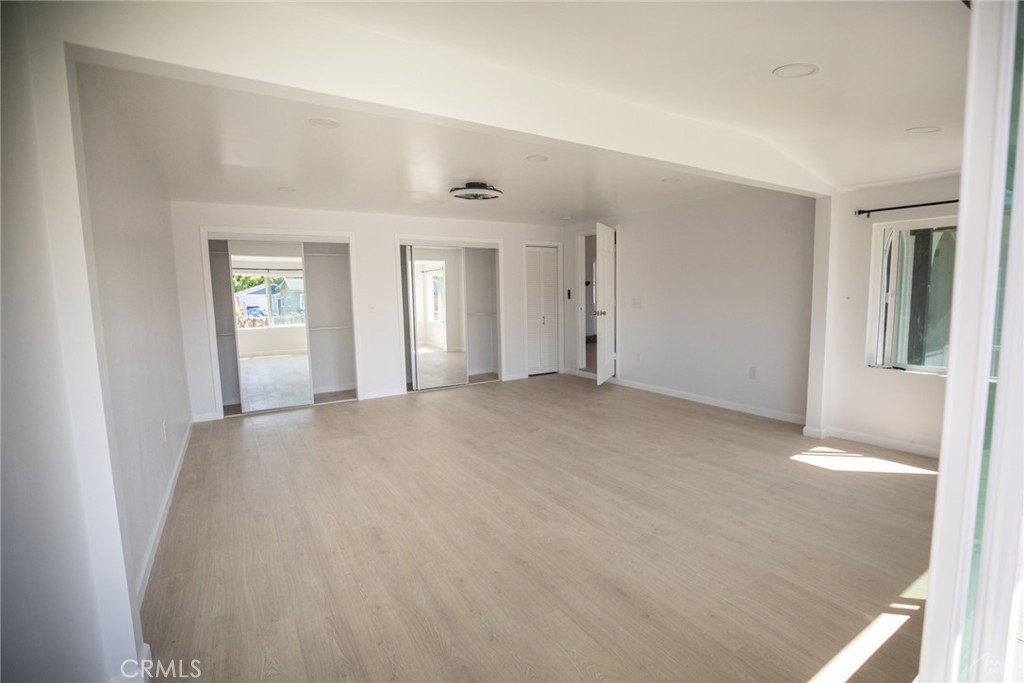 1078 Maple Street