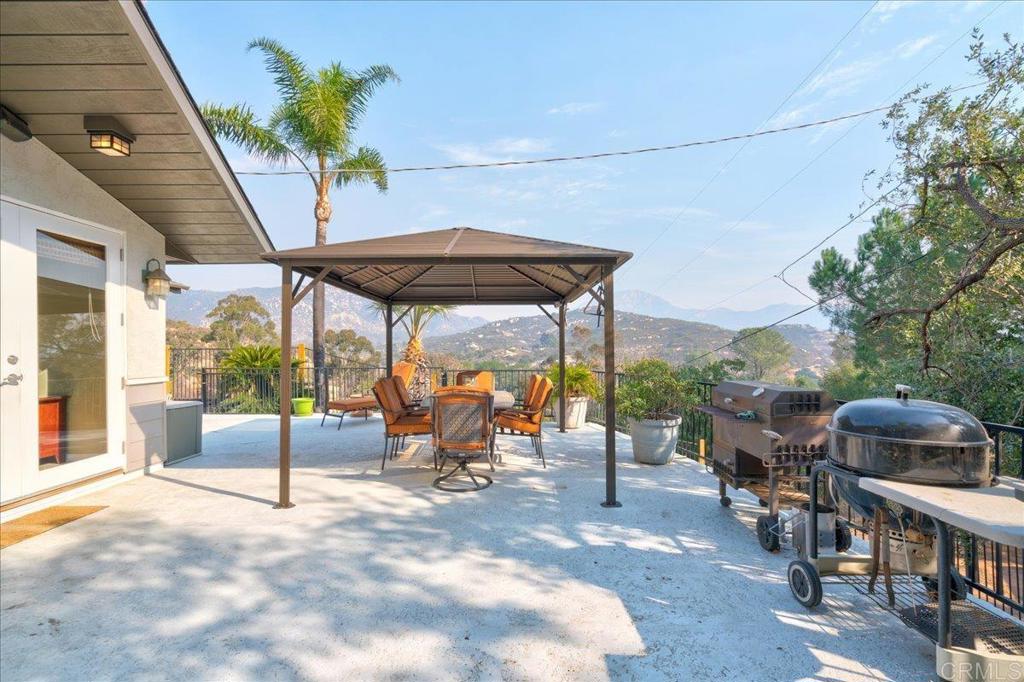 15753 1/4 Lyons Valley Road