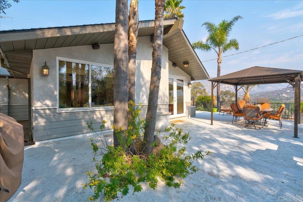 15753 1/4 Lyons Valley Road