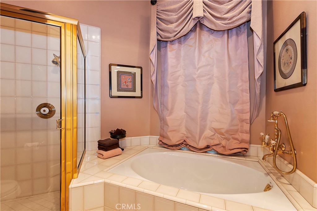 Arrowhead Woods (AWHW) - Residential