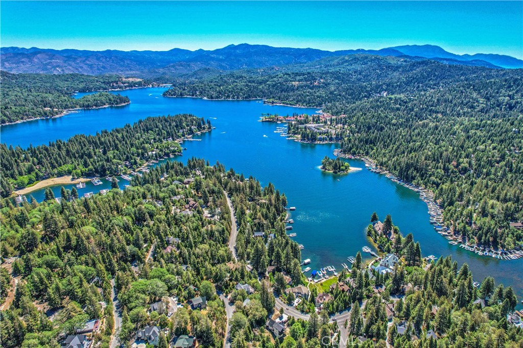 Arrowhead Woods (AWHW) - Residential