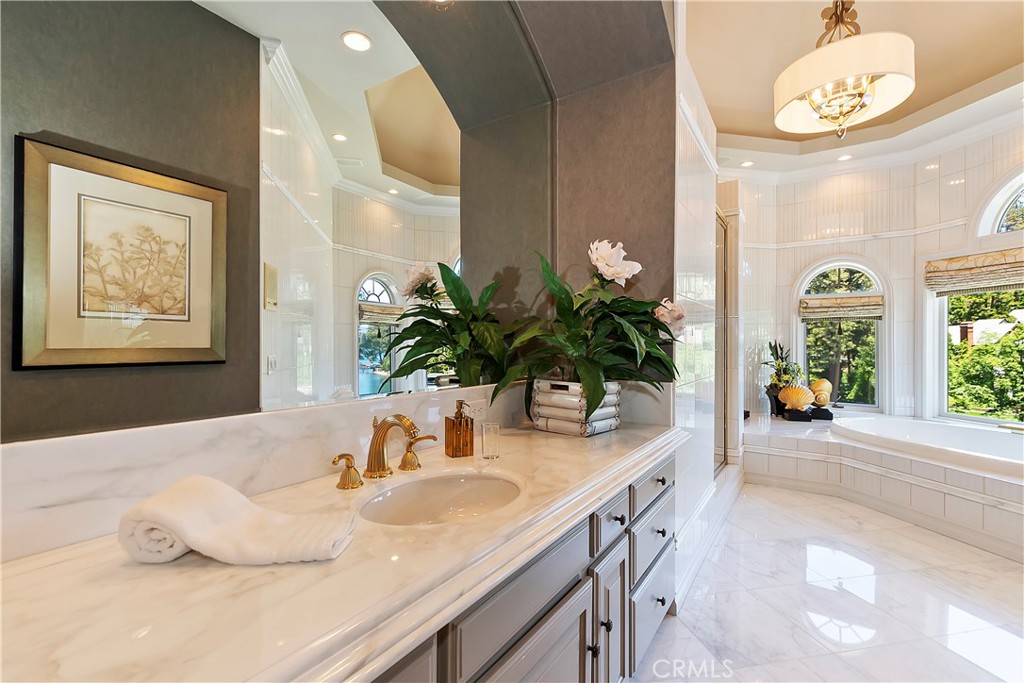 Arrowhead Woods (AWHW) - Residential