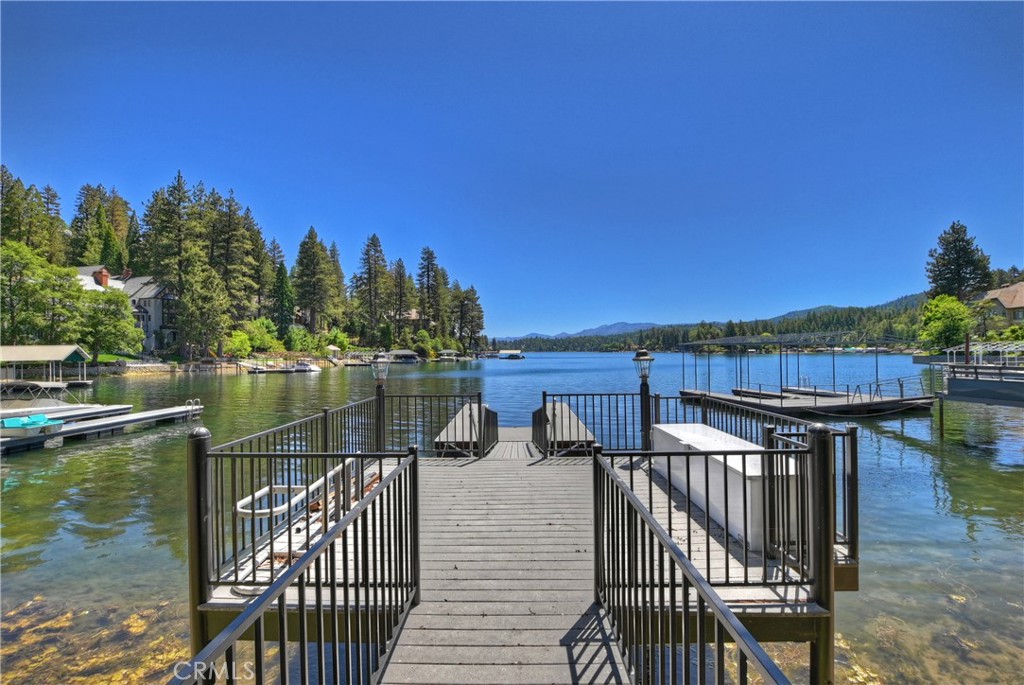 Arrowhead Woods (AWHW) - Residential