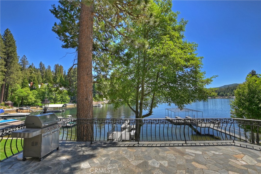 Arrowhead Woods (AWHW) - Residential