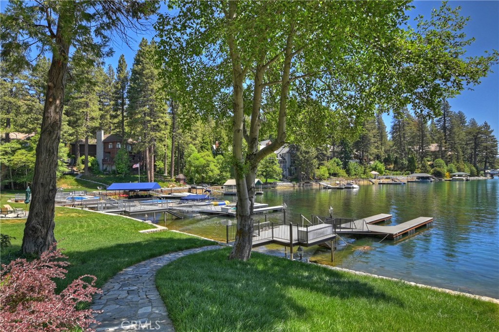 Arrowhead Woods (AWHW) - Residential