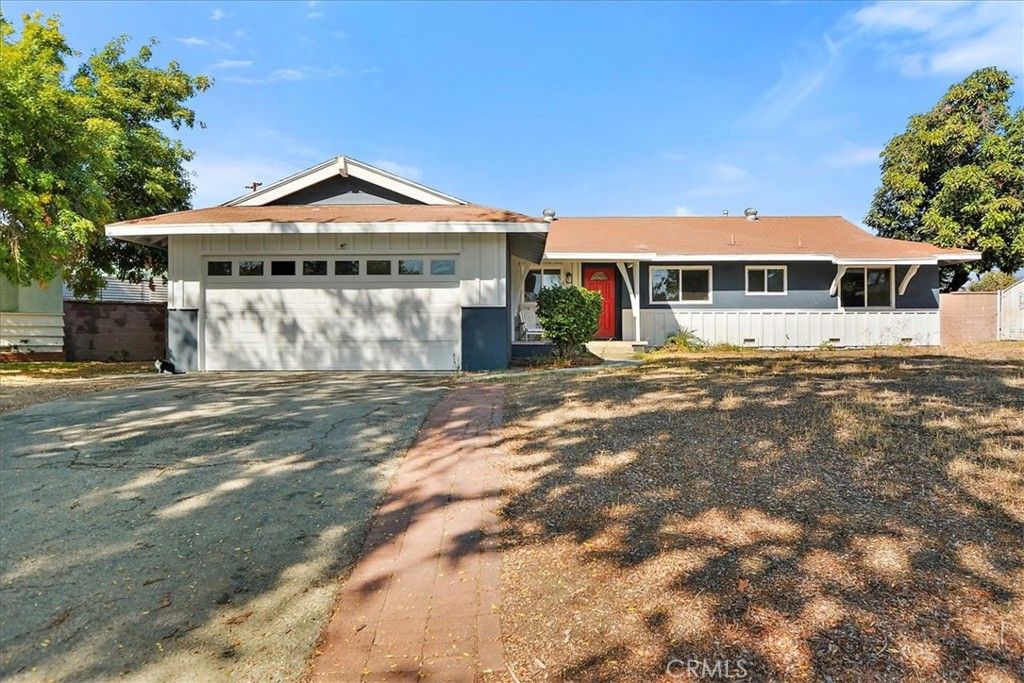 listing image 0