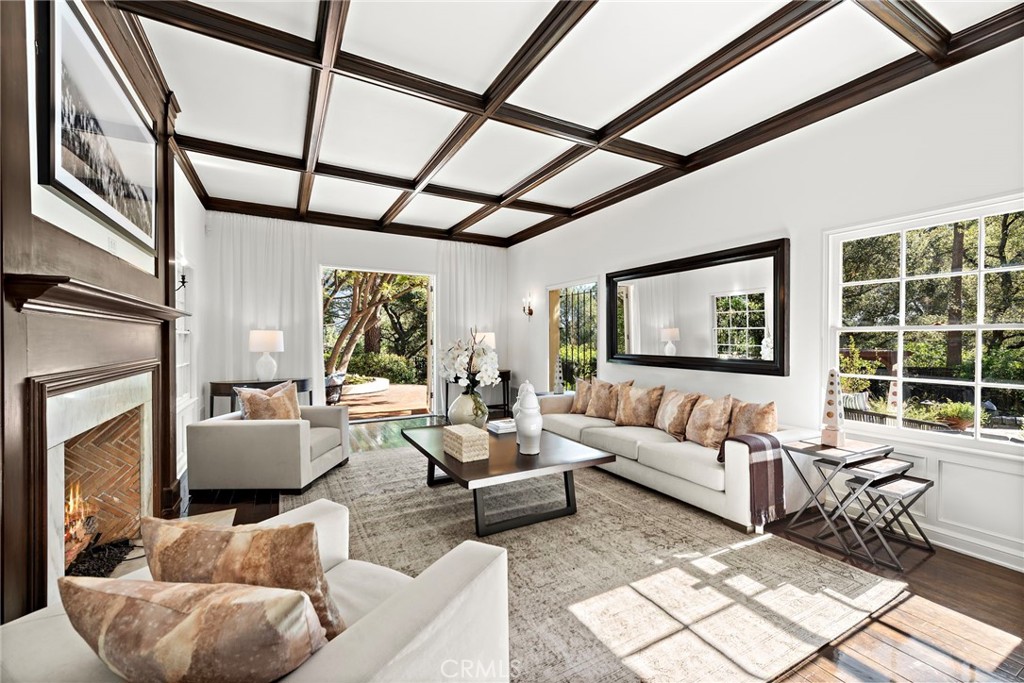 Properties 4 4127 Chevy Chase Dr.