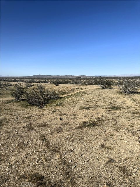 Photo of 0 S Panamint Trail, Helendale, CA 92342 (MLS # HD24048832)