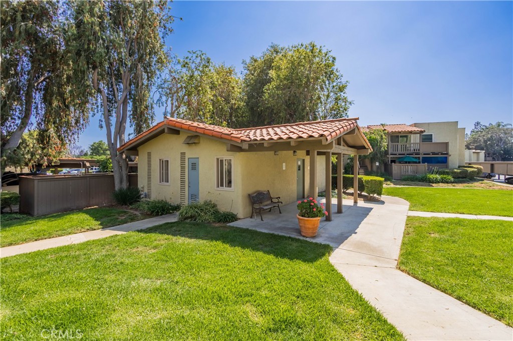 ,Monterrey Villas - Residential