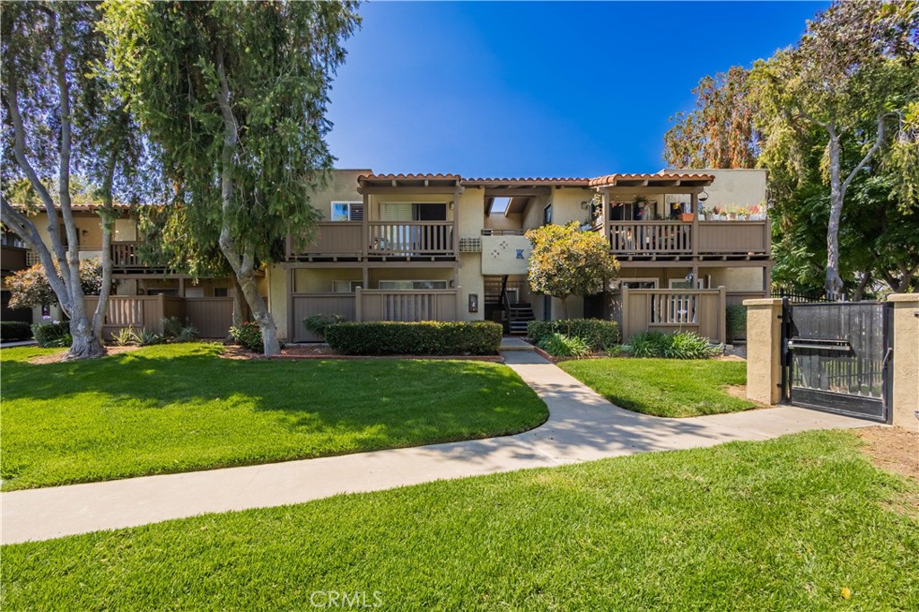 ,Monterrey Villas - Residential