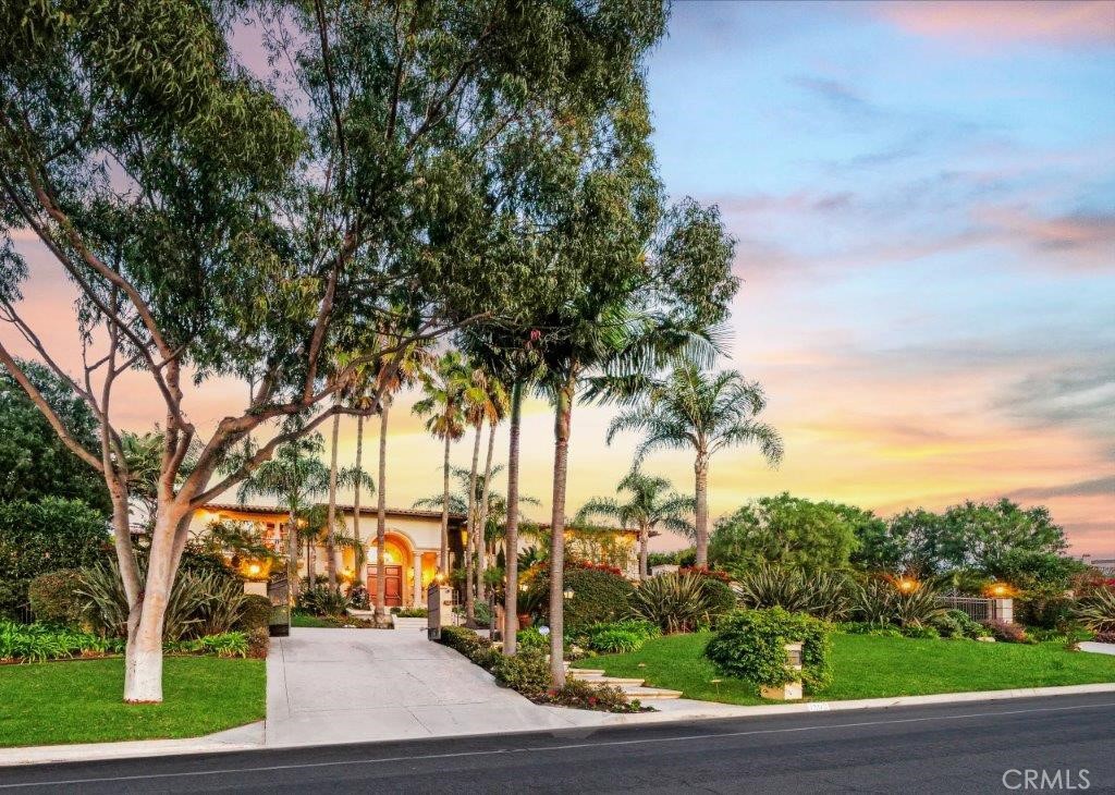 1502 Paseo La Cresta