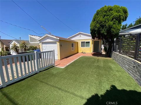 A home in Sunland