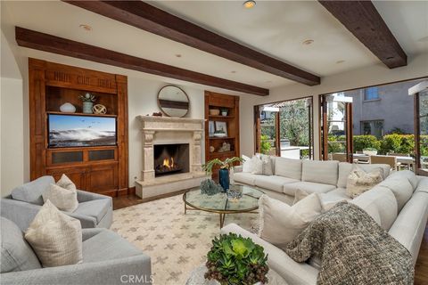 208 Via Palermo Newport Beach CA 92663
