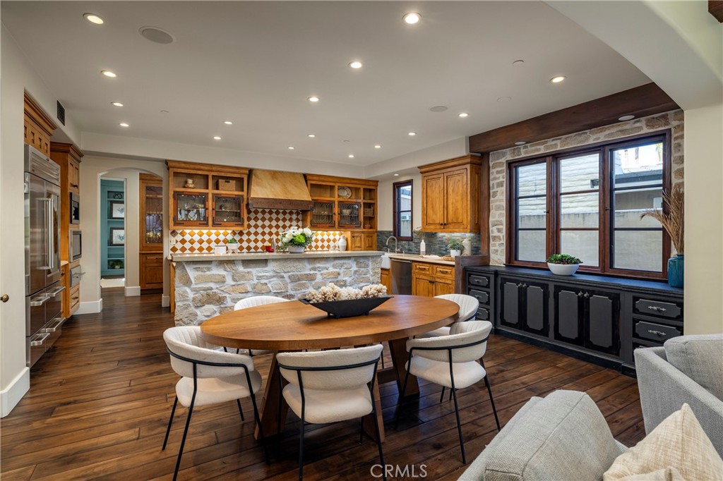 Lido Island (LIDO) - Residential
