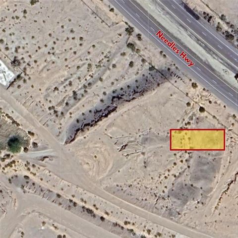 Photo of 10 Needles Fwy, Needles, CA 92632 (MLS # IV25012790) Photo of 10 Needles Fwy, Needles, CA 92632 (MLS # IV25012790)