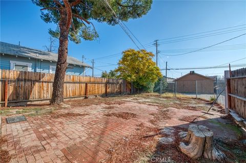 A home in Coalinga