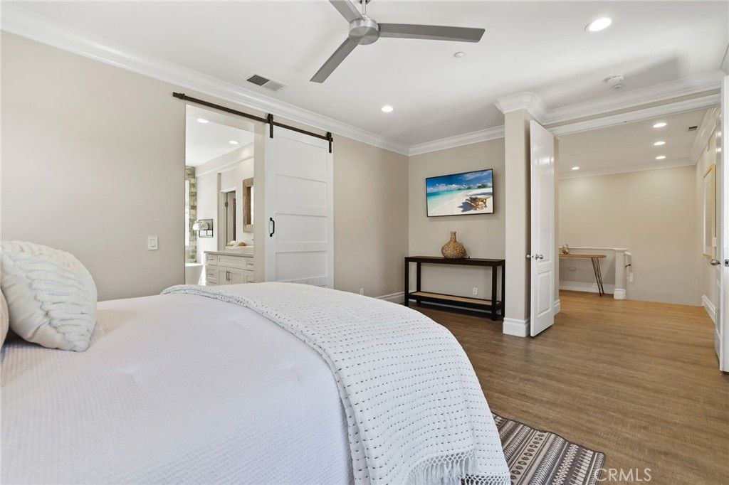 listing image 130727127341572685767