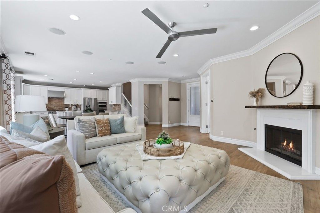 listing image 130720223134954254391