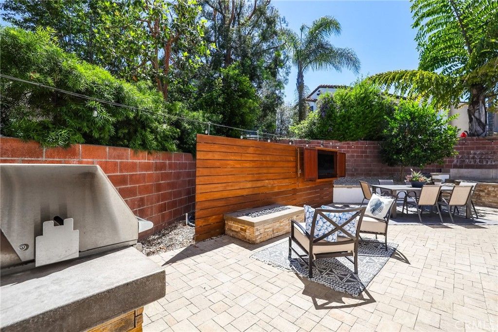 listing image 130725105107788752376